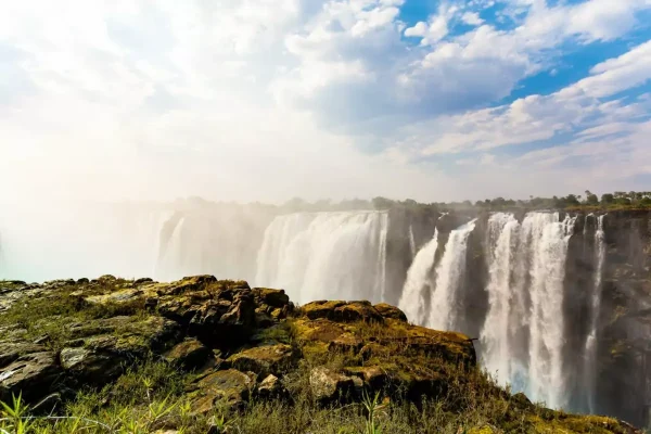 Victoria Falls, Hwange & Lake Kariba